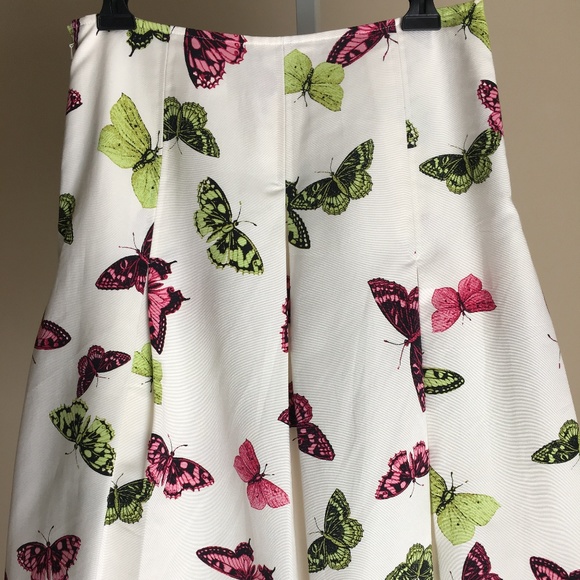 TALBOTS Ivory skirt w/ pink and green butterflies -  SZ 6 petite - Picture 6 of 9